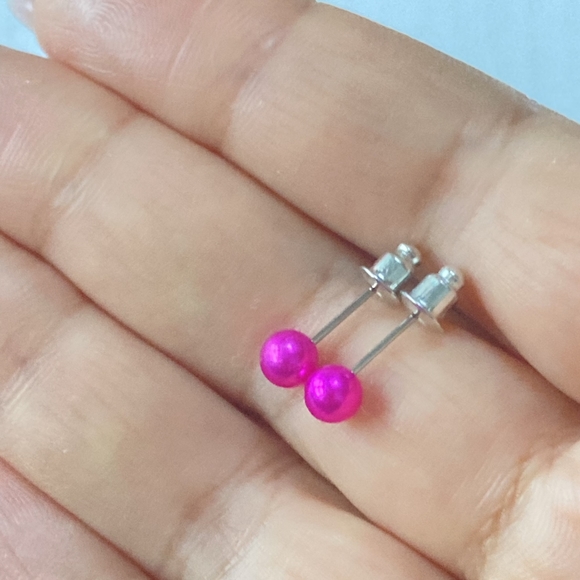 BNWT Barbiecore Ink Stud Earrings - Unique and Edgy - Picture 8 of 12